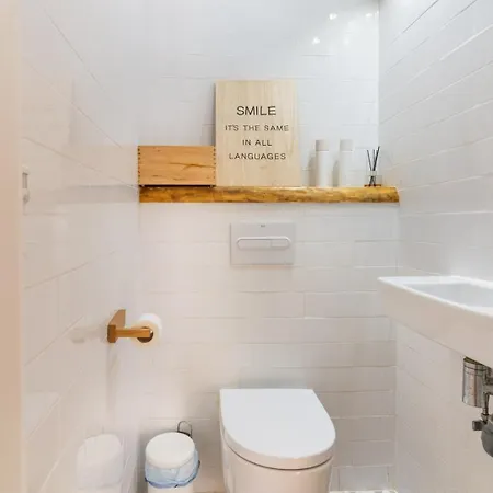 Cabalicious Flat-big Families By Invalencia Appartement